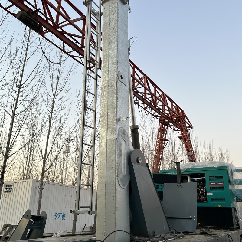 Telescopic Lattice Tower 15-24M On Wheels Emergency Rescue Monitoring Equipment Low Maintenance 1 Set MOQ