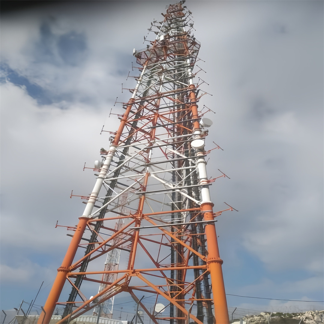 What Are Three-Legged Lattice Telecom Towers? Angular Steel vs Tubular Steel Full Guide