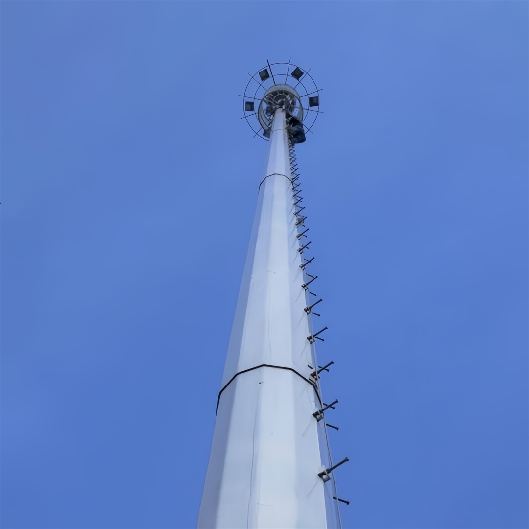 5G Small Cell Towers: Types, Deployment