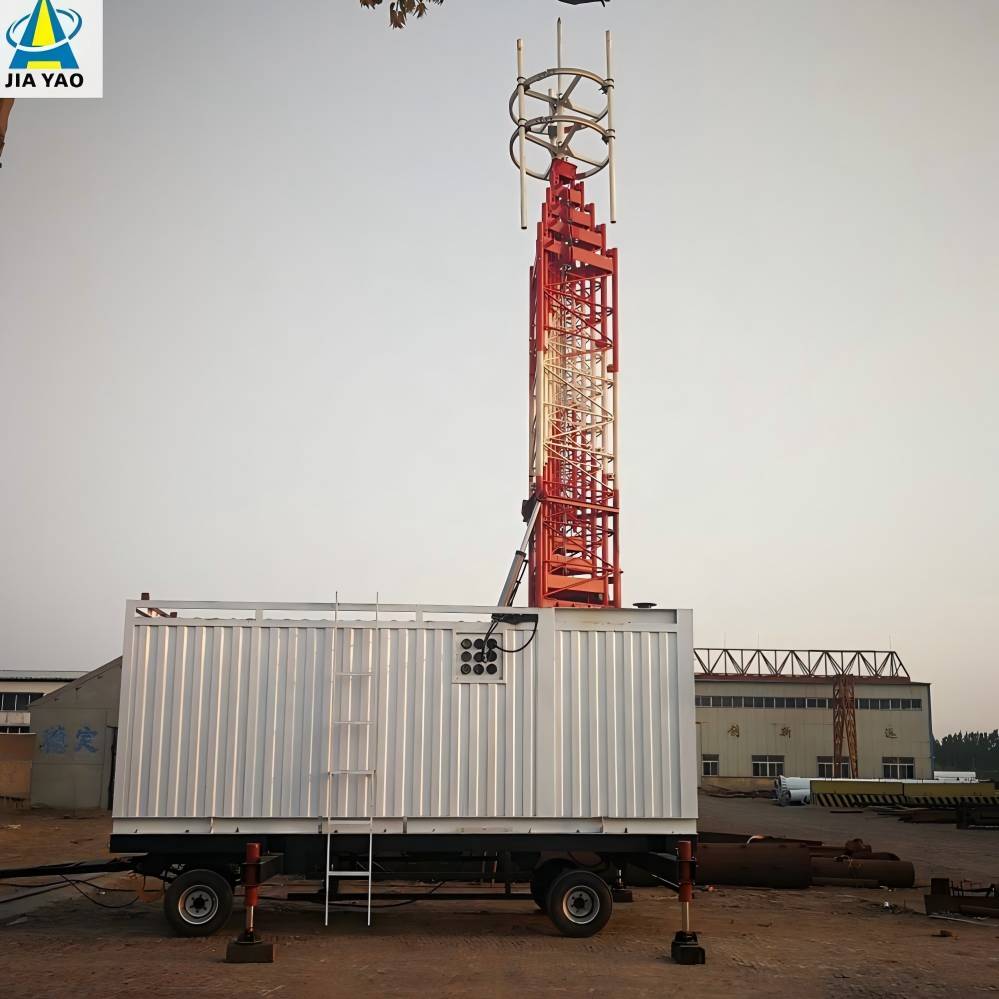 Telescopic Lattice Tower Self Supporting 15-30M Lighting Mast Weather Resistant 30 Years Service Life