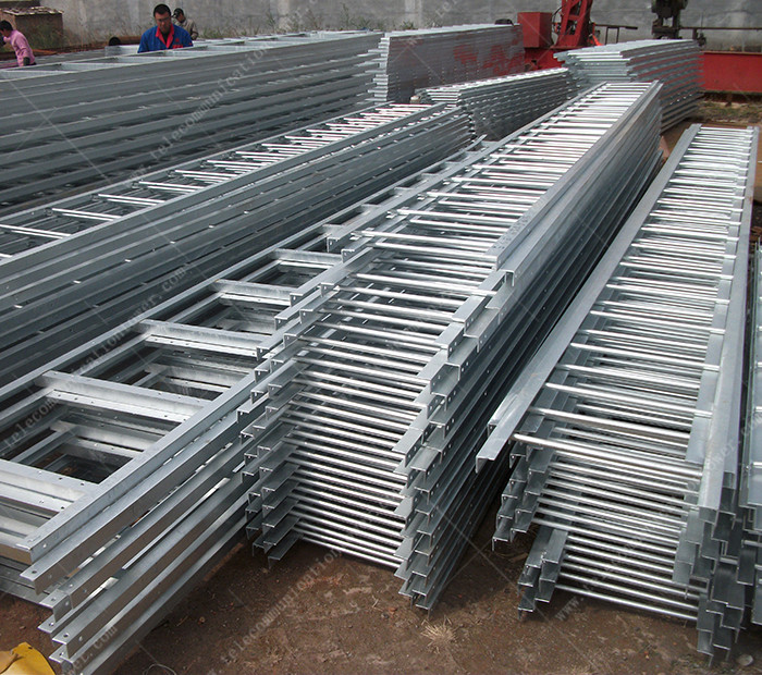 Hot Dipped Galvanized Antenna Self-Supported Lattice Tower