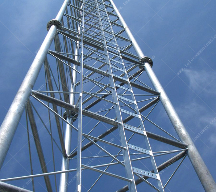 Self-Supporting Tubular Steel Gsm Mobile Antenna Telecom Tower