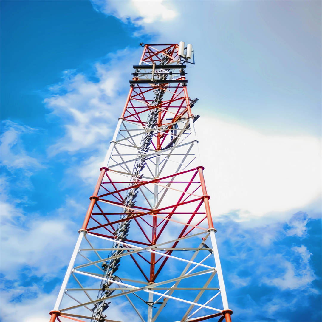 Galvanized 3-Tube Tower For Telecommunication Signal Transmission
