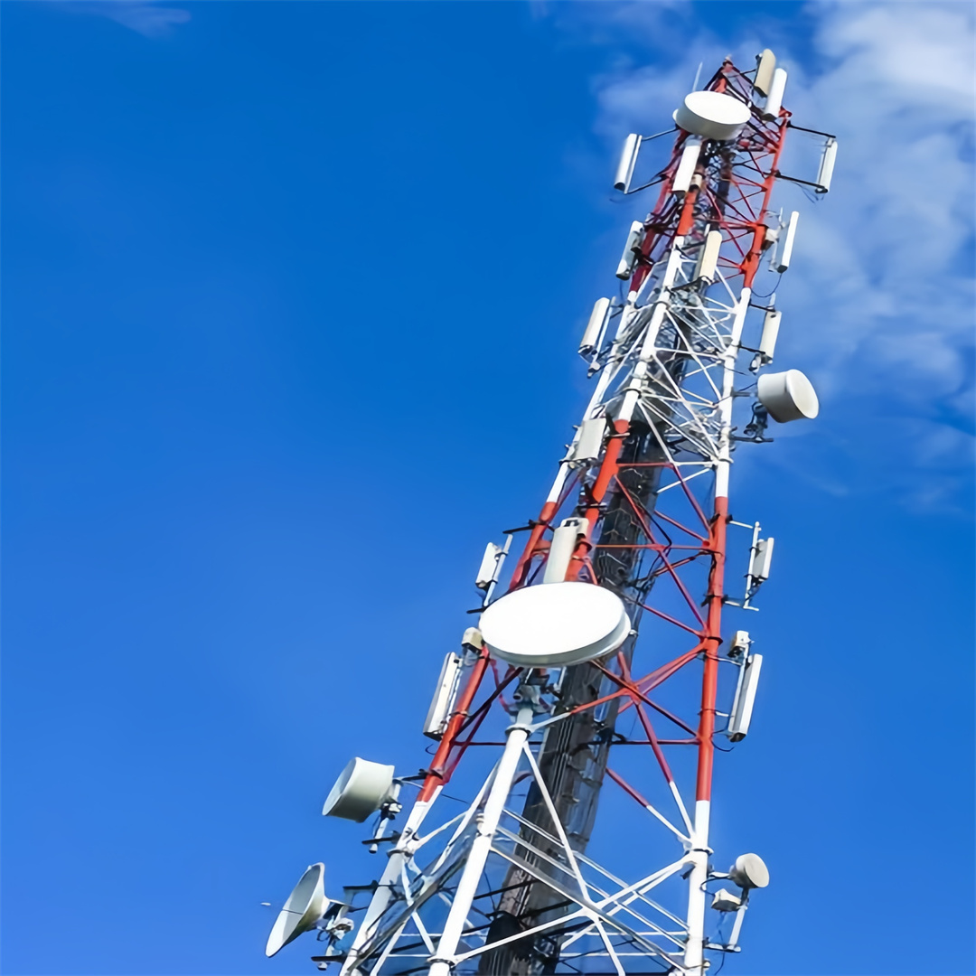 Hot Dip Galvanized 3-Tube Tower With Lightning Rod Protection System