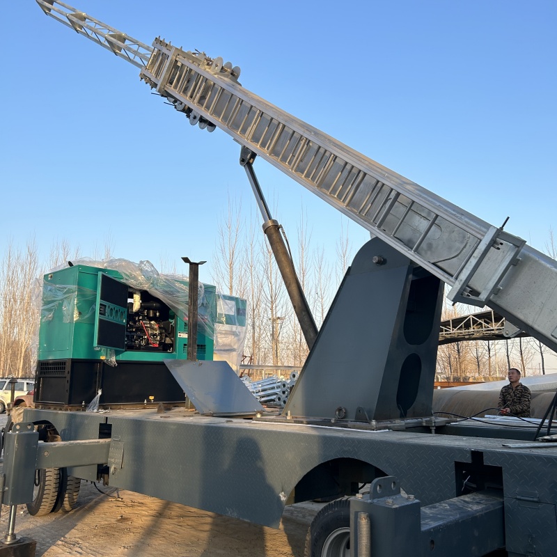 Telescopic Lattice Tower 15-24M On Wheels Emergency Rescue Monitoring Equipment Low Maintenance 1 Set MOQ