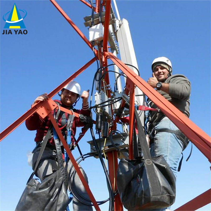 What are Three-Legged vs Four-Legged Angular Steel Towers?