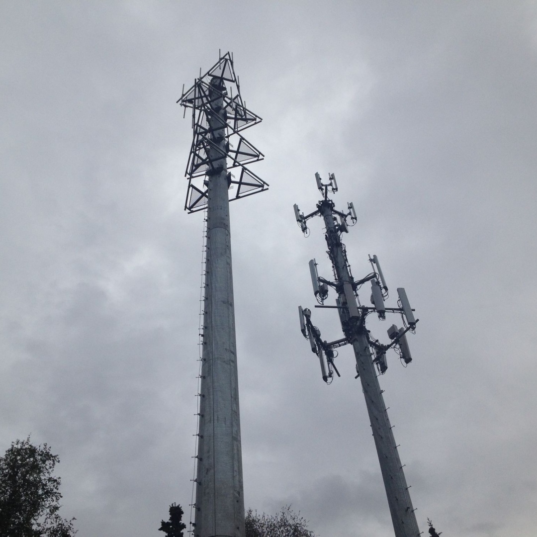 14 20 26M Compact Size Monopole Galvanized Steel Self Supporting Outdoor 5G 4G Satellite Small Area Telecom Tower