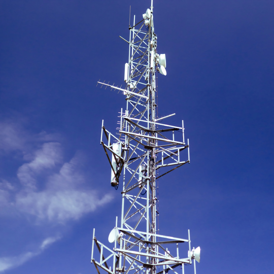 Custom Height 20-100m 3 Leg Tubular Steel Communication Tower For Global Engineering Projects