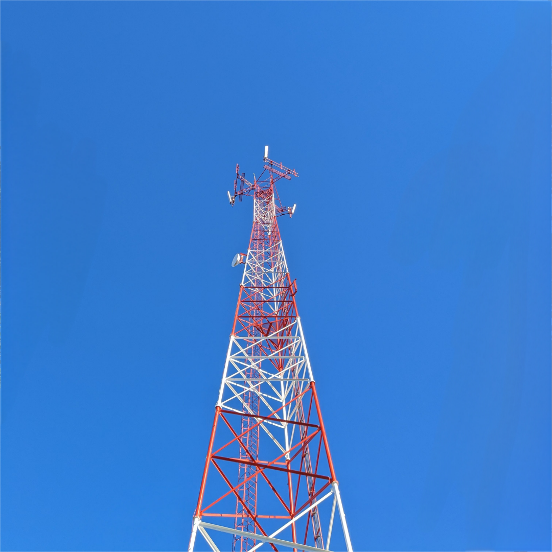 Smooth Finish 3 Tube Communication Tower Aesthetic For Civic Plaza Base Station